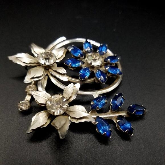 Vintage Blue Clear Glass Rhinestone Floral Brooch & Pendant, Riveted, 2 Inches - Picture 10 of 10